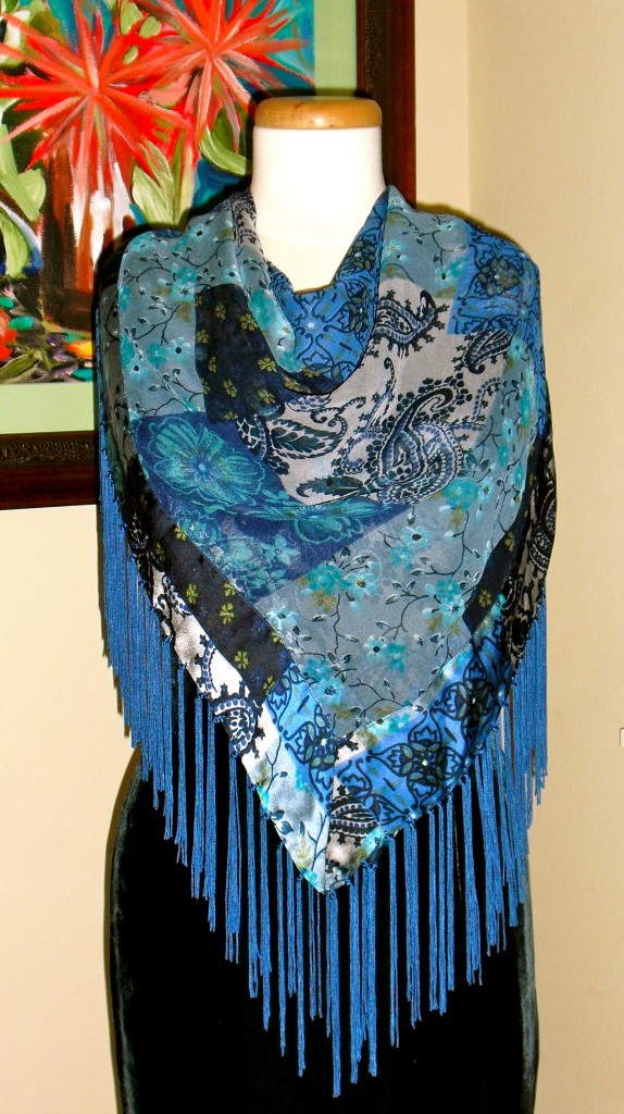 how to wear a large square shawl